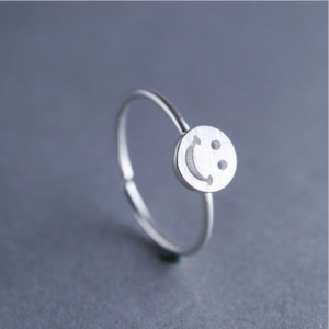 STERLING SILVER SMILE RING